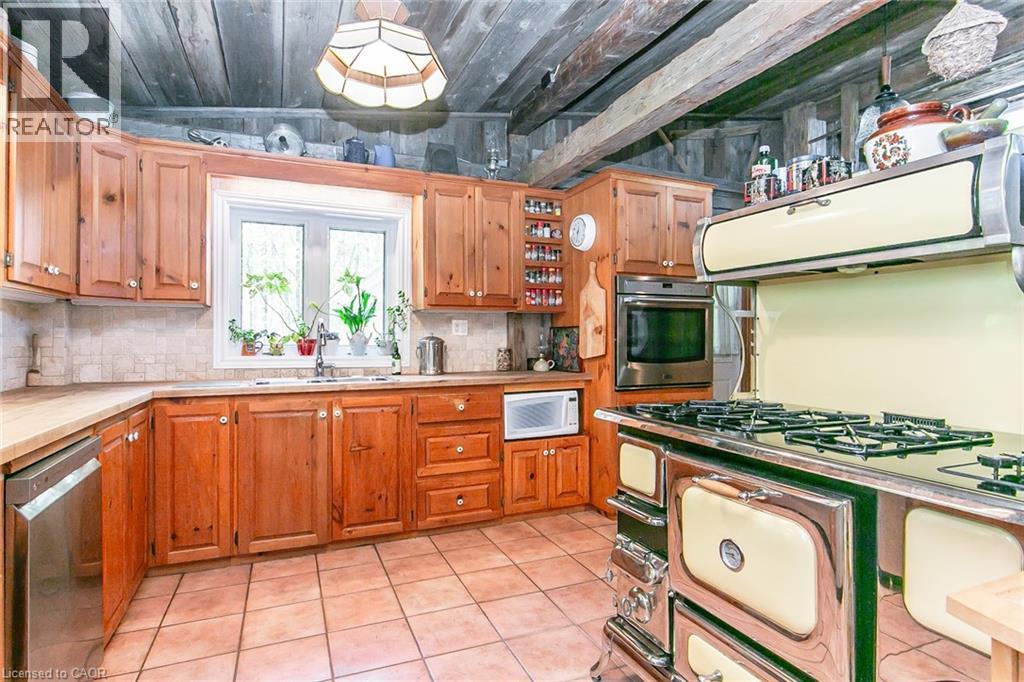 354354 Osprey-Artemesia Town Line, Grey Highlands, Ontario  N0C 1E0 - Photo 10 - 40834294
