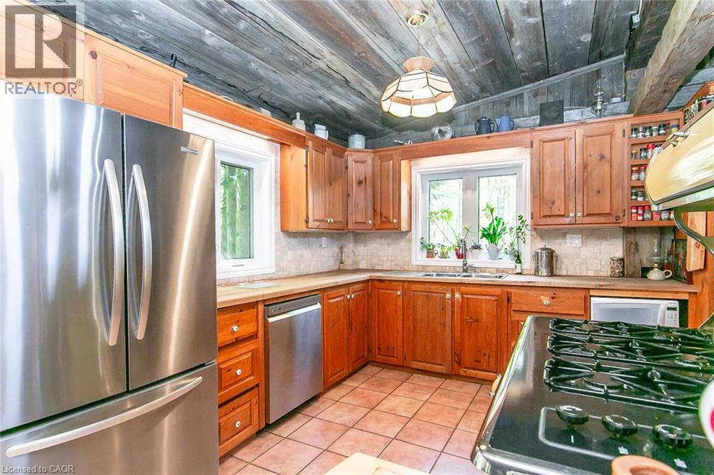 354354 Osprey-Artemesia Town Line, Grey Highlands, Ontario  N0C 1E0 - Photo 9 - 40834294