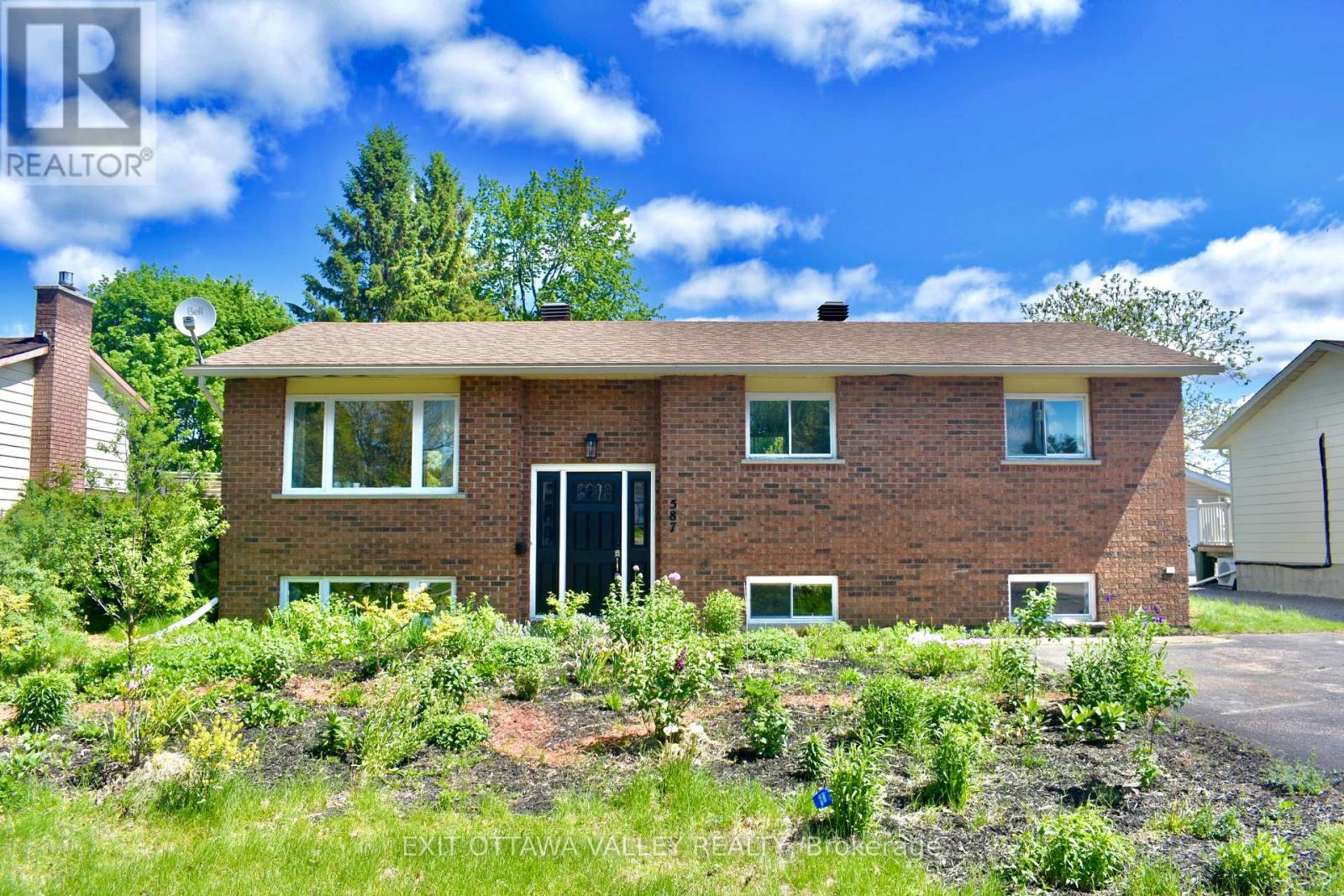 587 ALFRED STREET E, Pembroke, Ontario