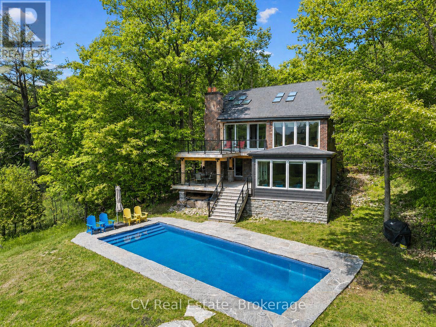 1030 S Sunset Bay Rd, Gravenhurst (Muskoka (S)), Ontario  P1P 1R2 - Photo 2 - X13206252