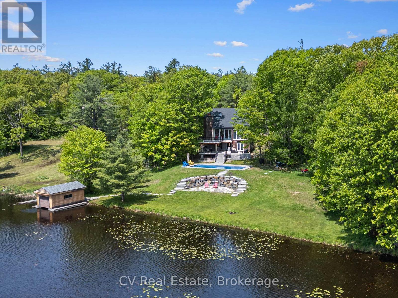 1030 S Sunset Bay Rd, Gravenhurst (Muskoka (S)), Ontario  P1P 1R2 - Photo 7 - X13206252