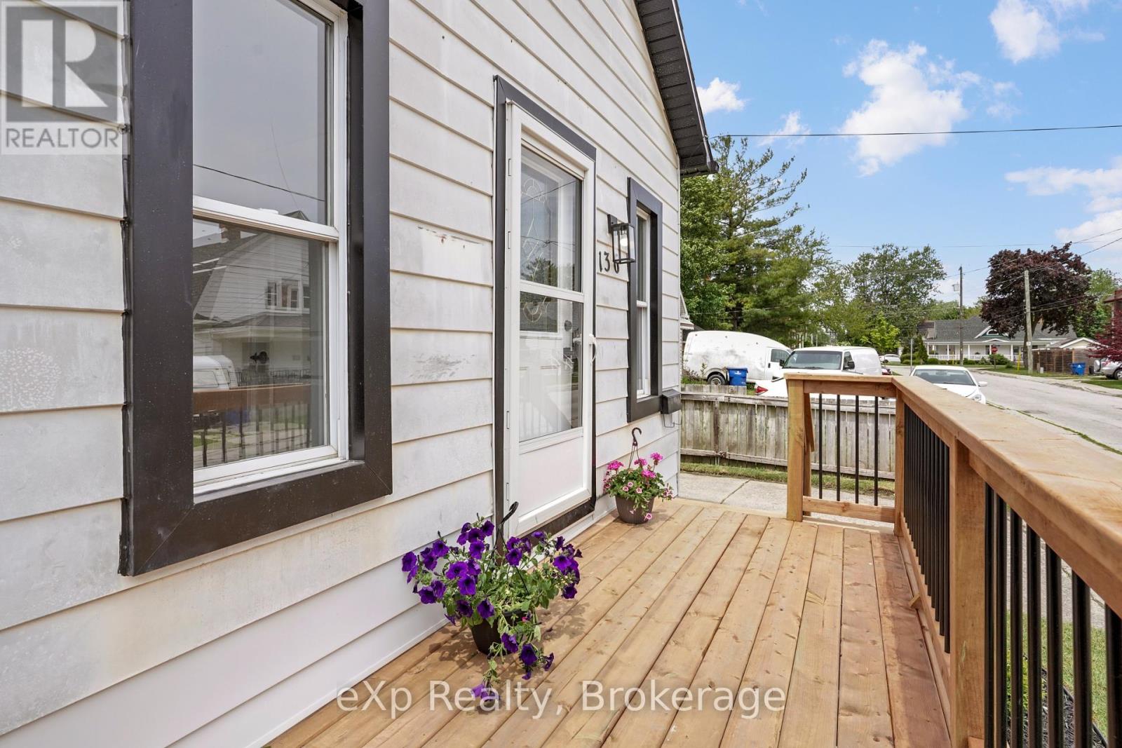 136 Adelaide Street S, Chatham-Kent (Chatham), Ontario  N7M 4R7 - Photo 4 - X13206256