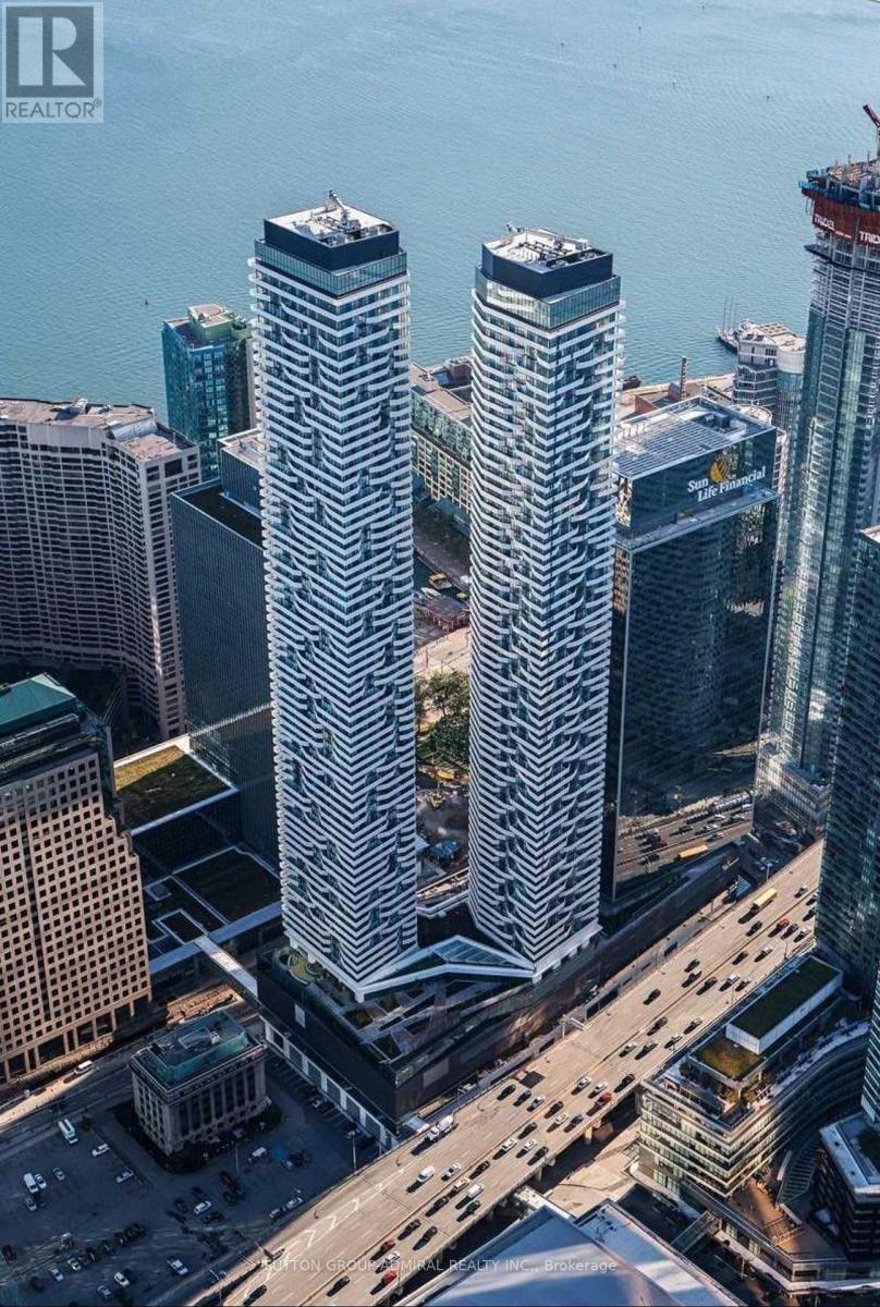 1011 - 100 HARBOUR STREET, Toronto, Ontario