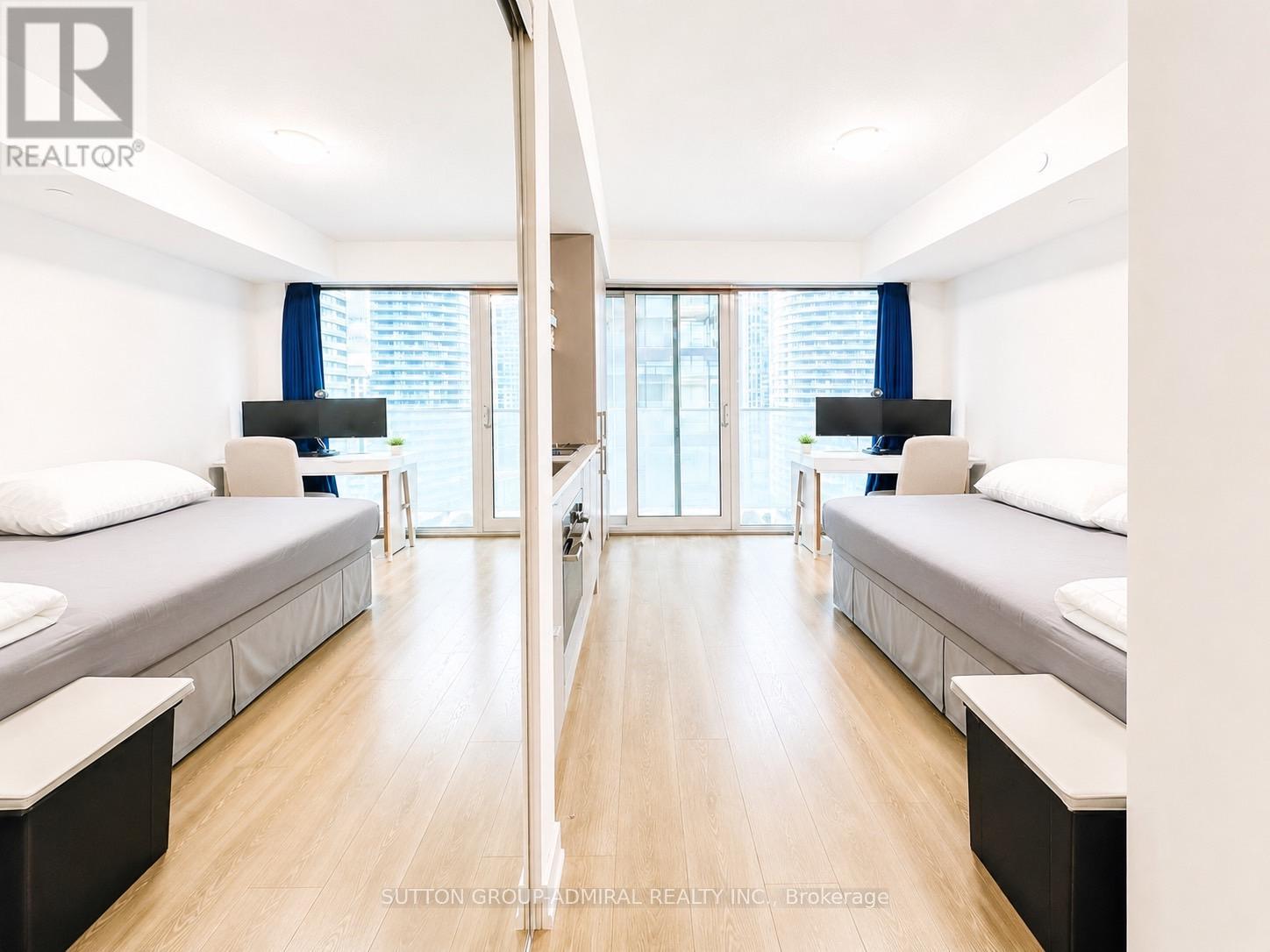 1011 - 100 Harbour Street, Toronto, Ontario  M5J 0B5 - Photo 6 - C13206236