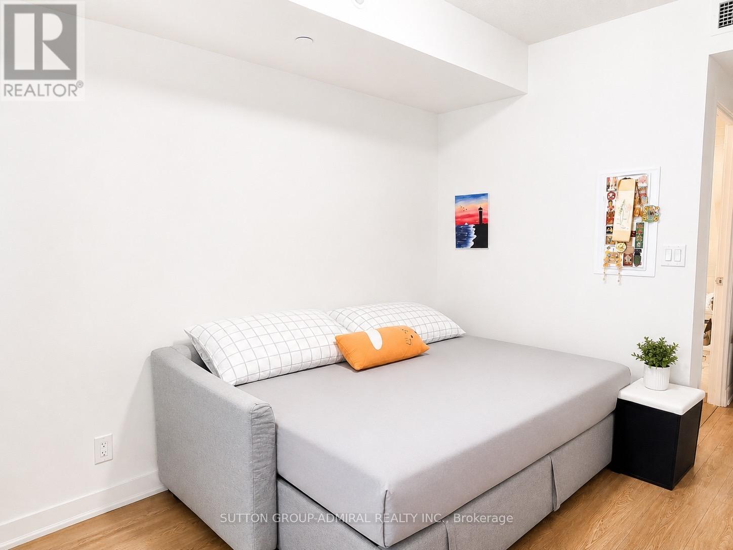 1011 - 100 Harbour Street, Toronto, Ontario  M5J 0B5 - Photo 7 - C13206236