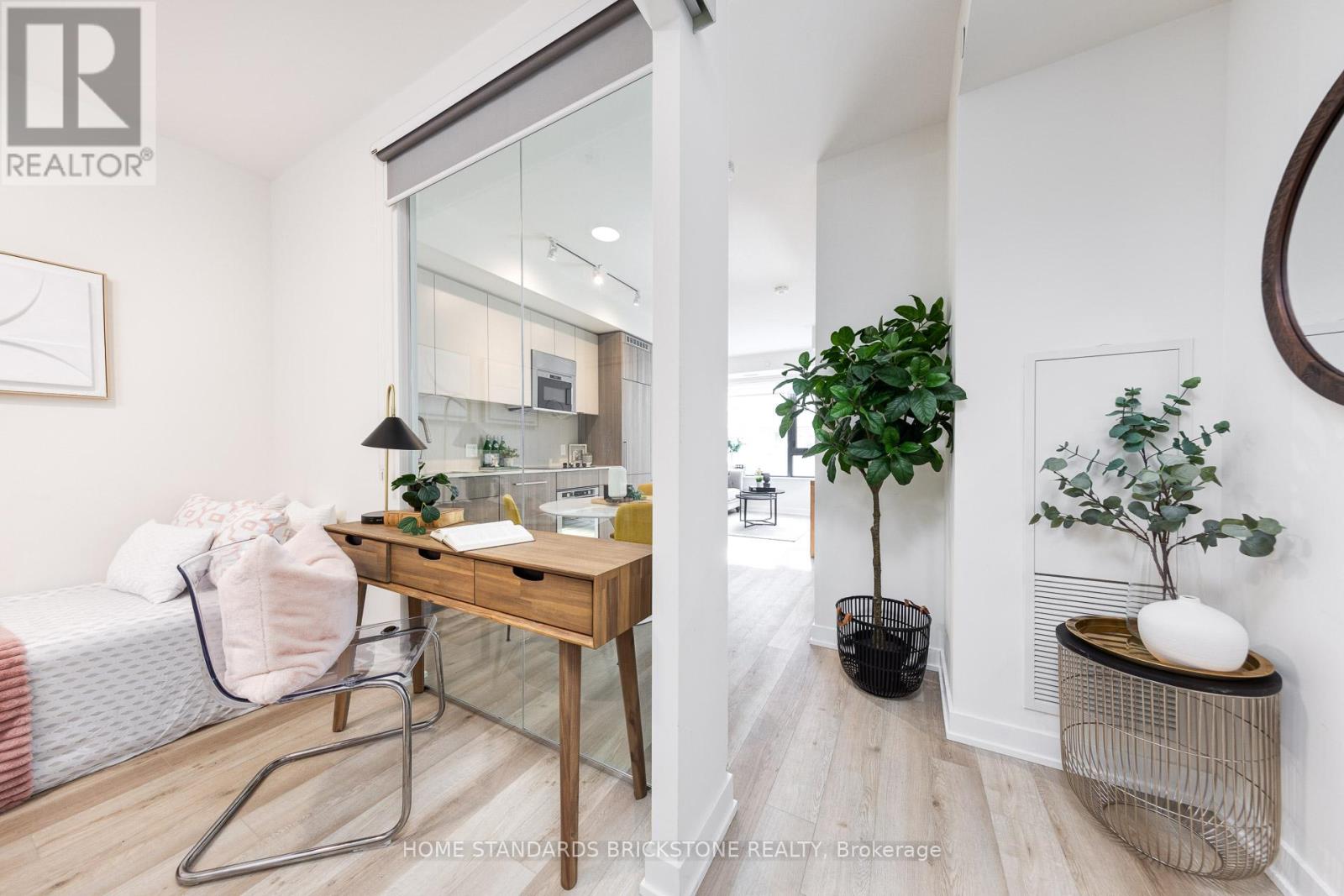 314 - 840 St Clair Avenue, Toronto, Ontario  M6C 0A4 - Photo 8 - C13206240