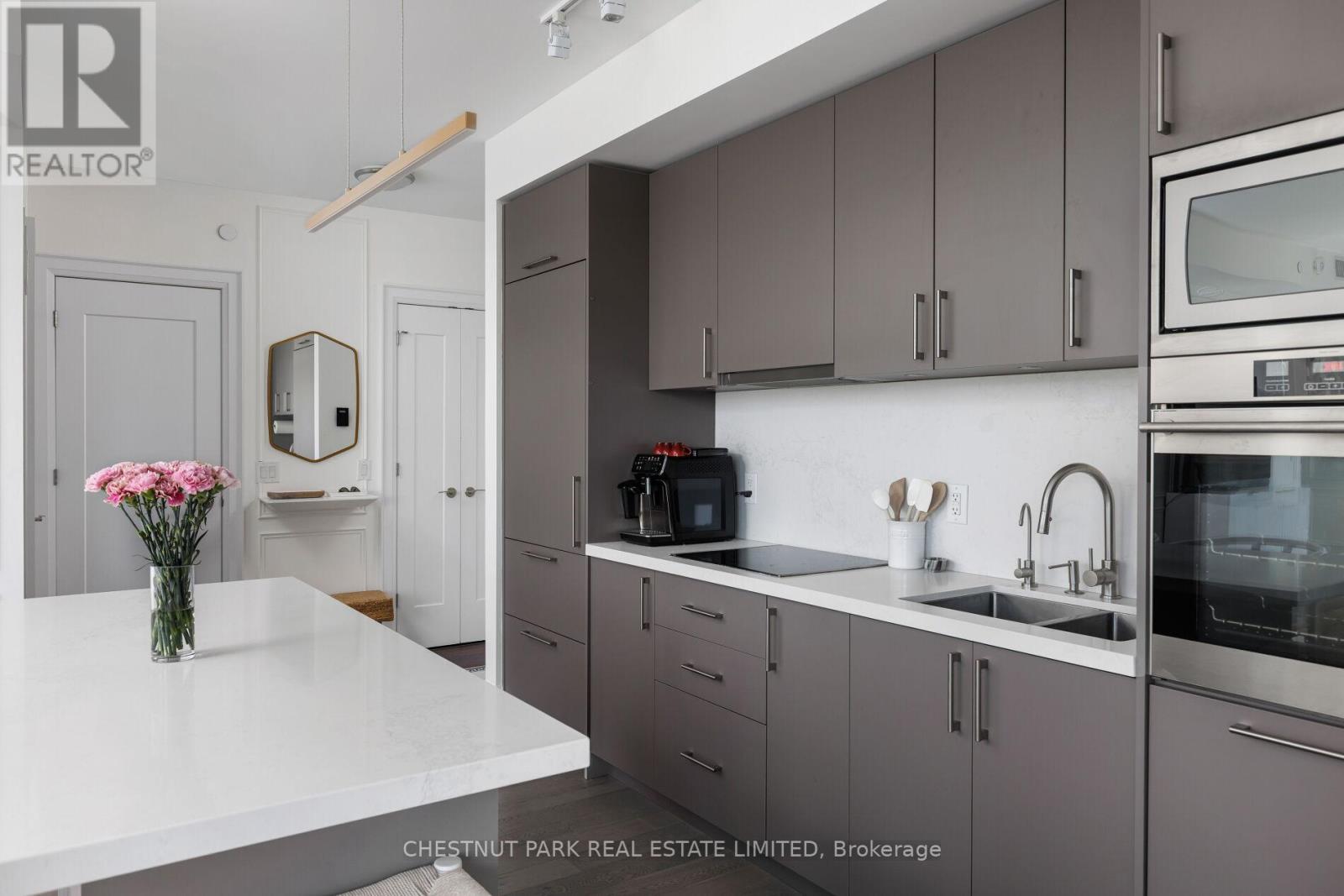 1902 - 88 Cumberland Street, Toronto, Ontario  M5R 0C8 - Photo 16 - C13206250