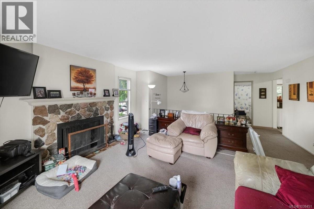 700 Stancombe Rd, Esquimalt, British Columbia  V9A 2P1 - Photo 17 - 1038451