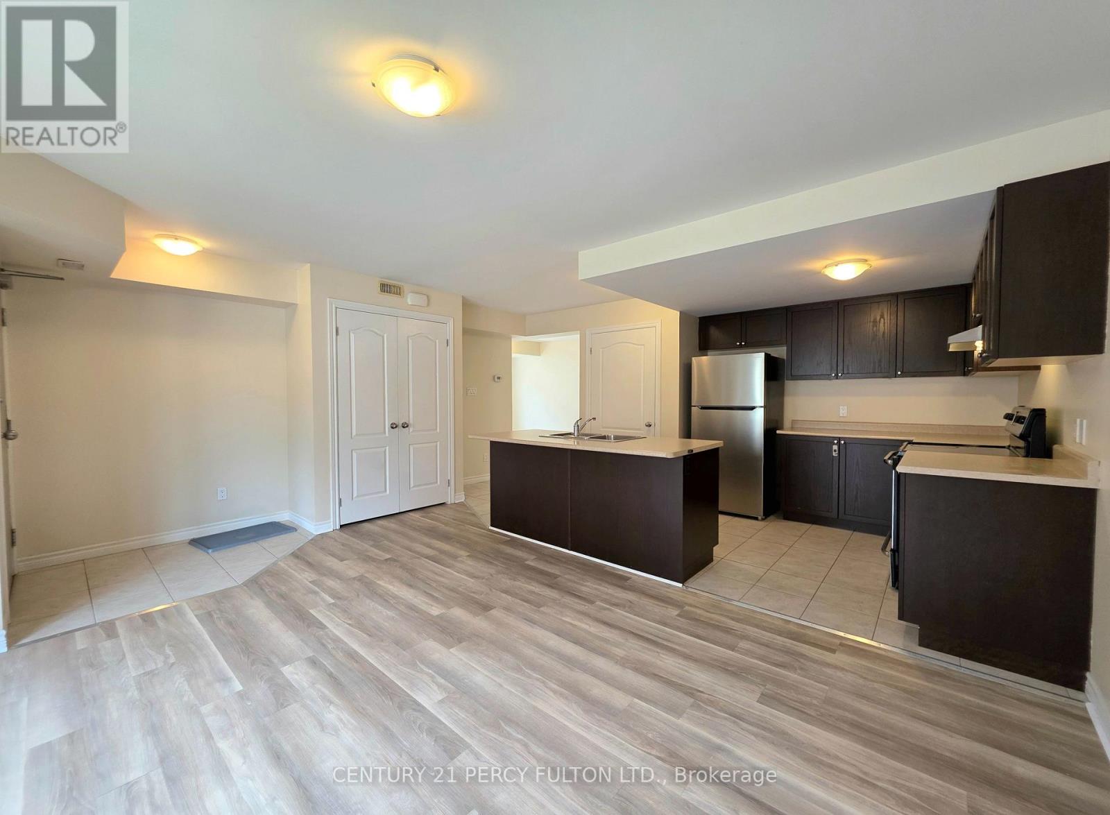 #2 - 144 Mary Street N, Oshawa, Ontario  L1G 5B9 - Photo 6 - E13206232