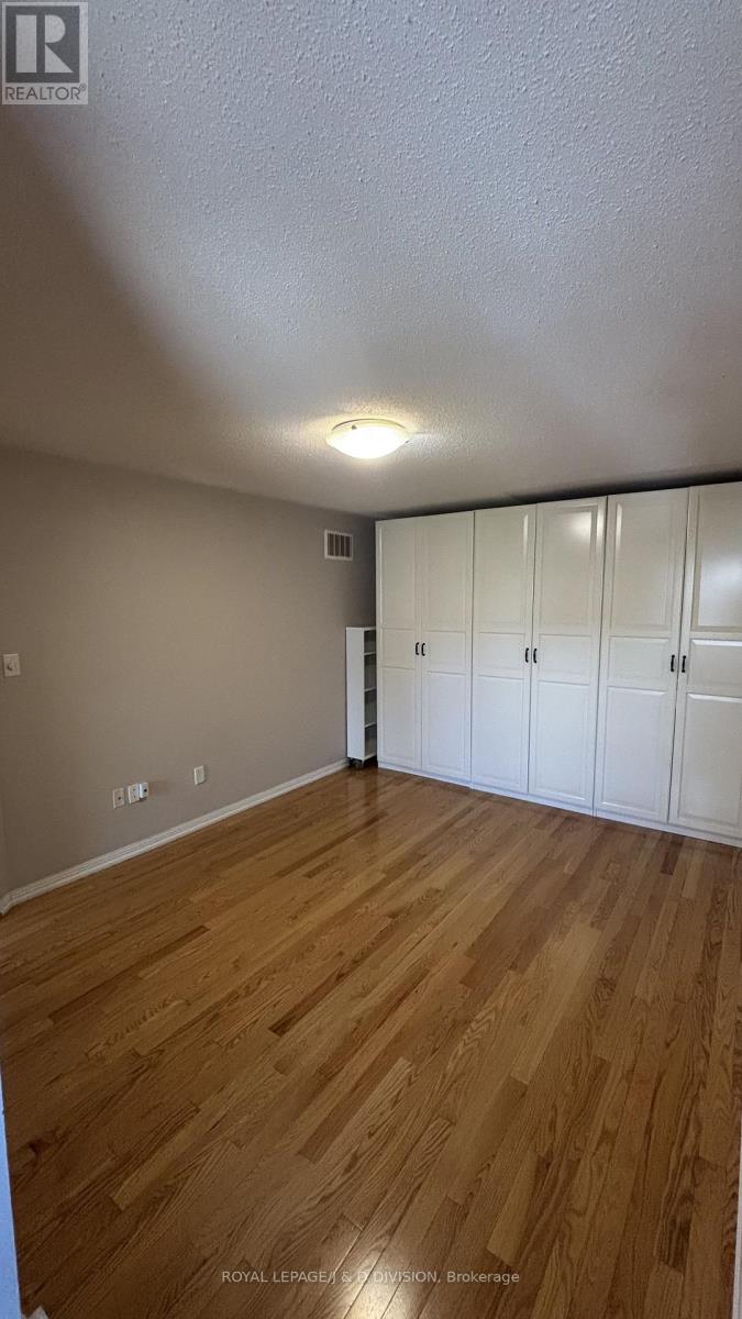 52 Ayers Crescent, Toronto, Ontario  M1L 0B8 - Photo 11 - E13206248