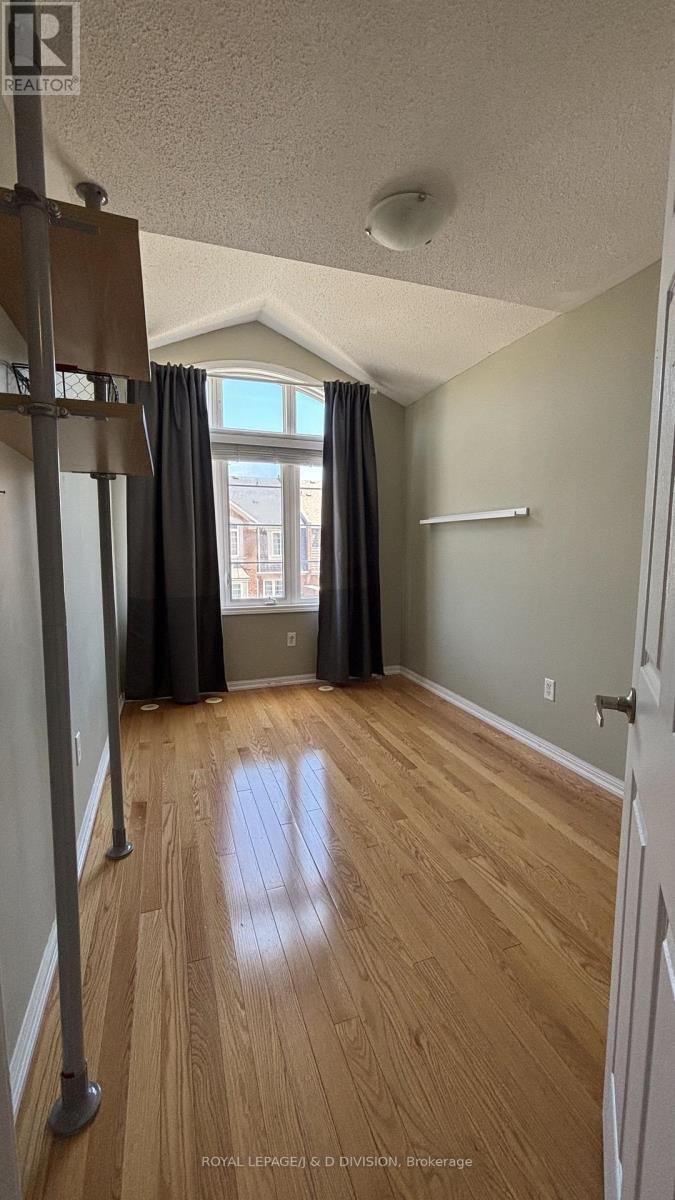 52 Ayers Crescent, Toronto, Ontario  M1L 0B8 - Photo 16 - E13206248