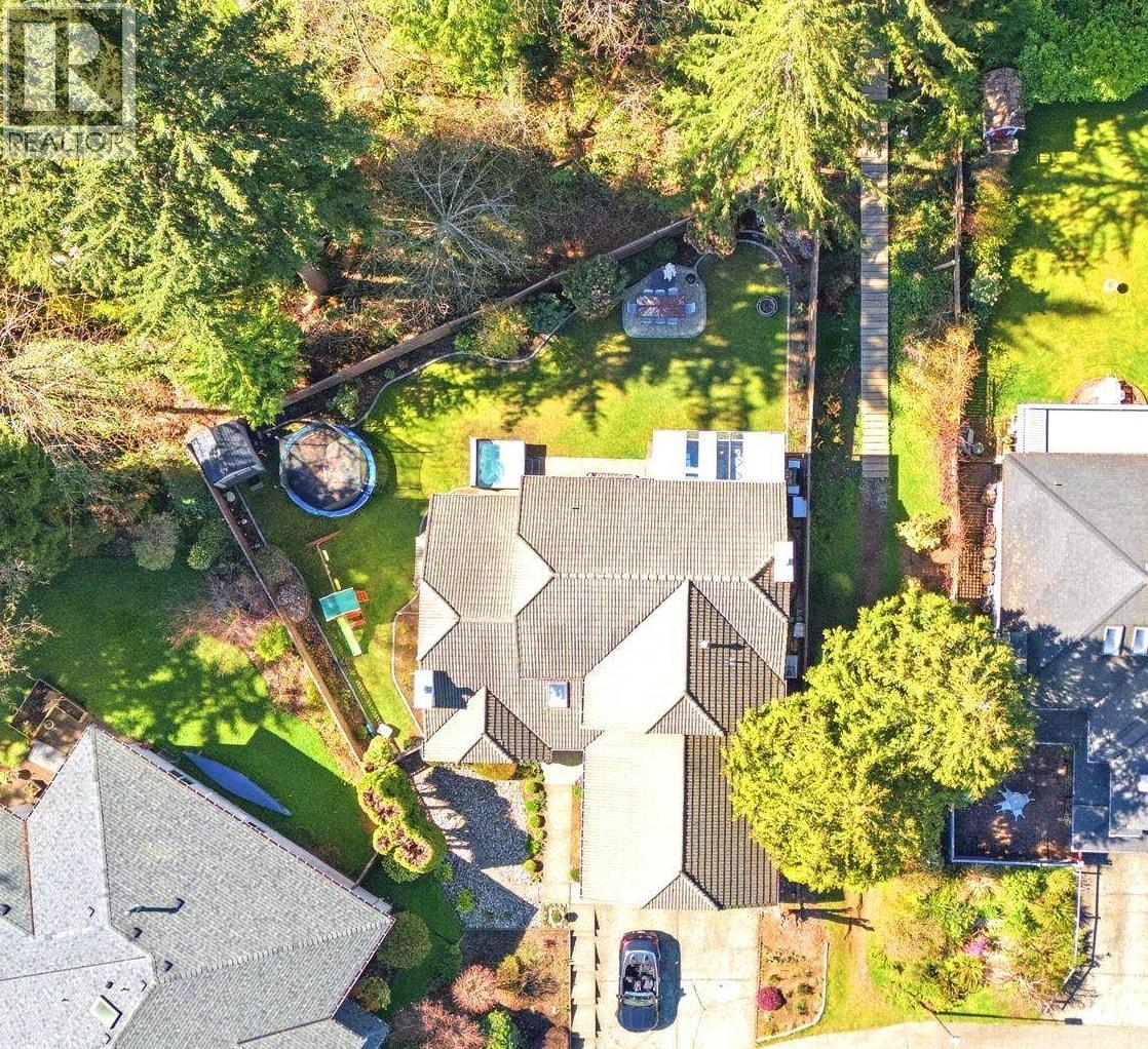 4063 Shone Road, North Vancouver, British Columbia V7G 2N4 - Photo 32 - R3120497
