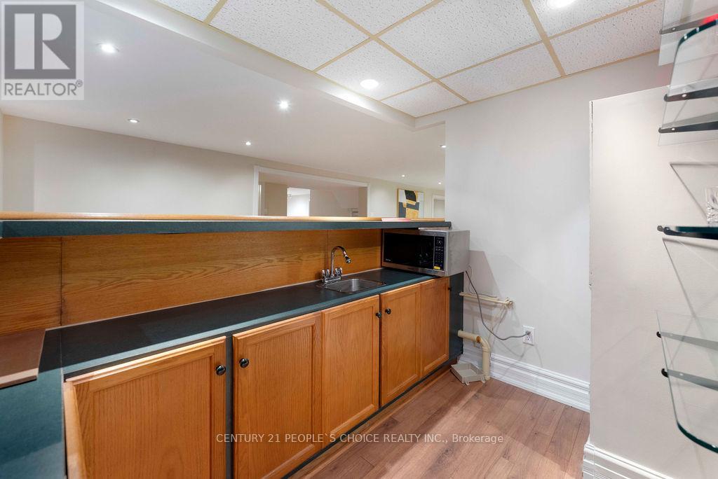 2250 Kenbard Road W, Mississauga, Ontario L5B 2E8 - Photo 34 - W13206234