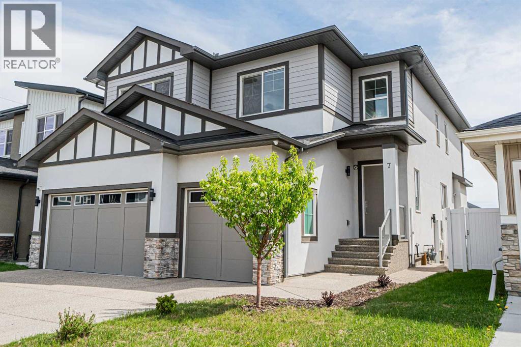 7 Waterford Heights, Chestermere, Alberta  T1X 2M7 - Photo 2 - A2315238