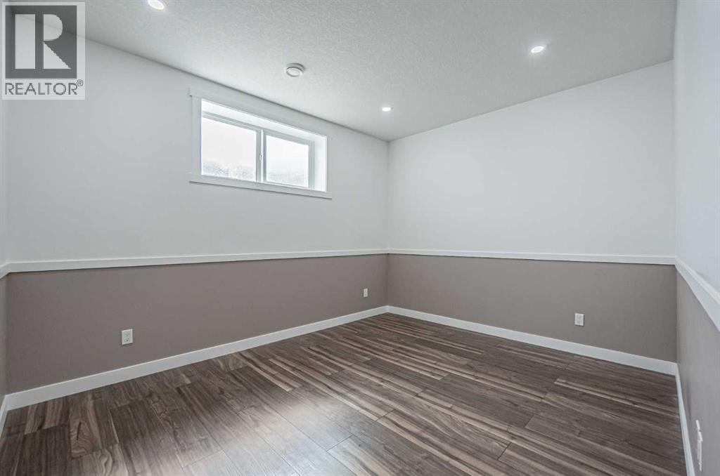 7 Waterford Heights, Chestermere, Alberta  T1X 2M7 - Photo 48 - A2315238