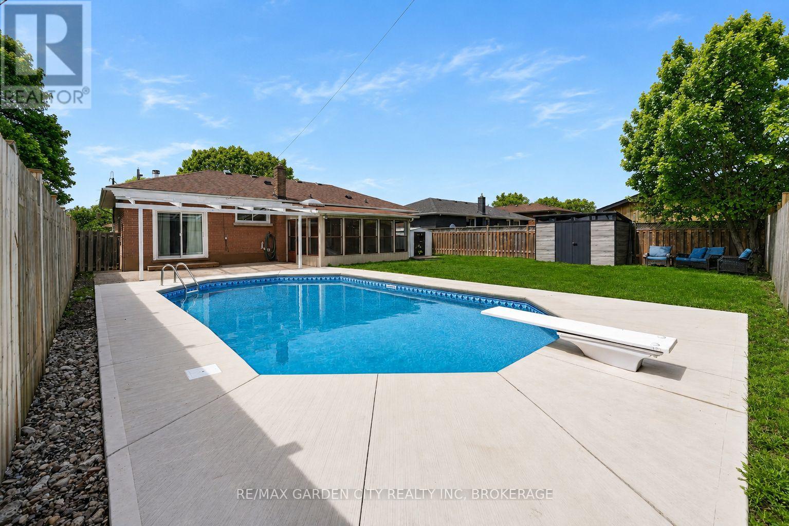77 BALMORAL AVENUE, Welland, Ontario
