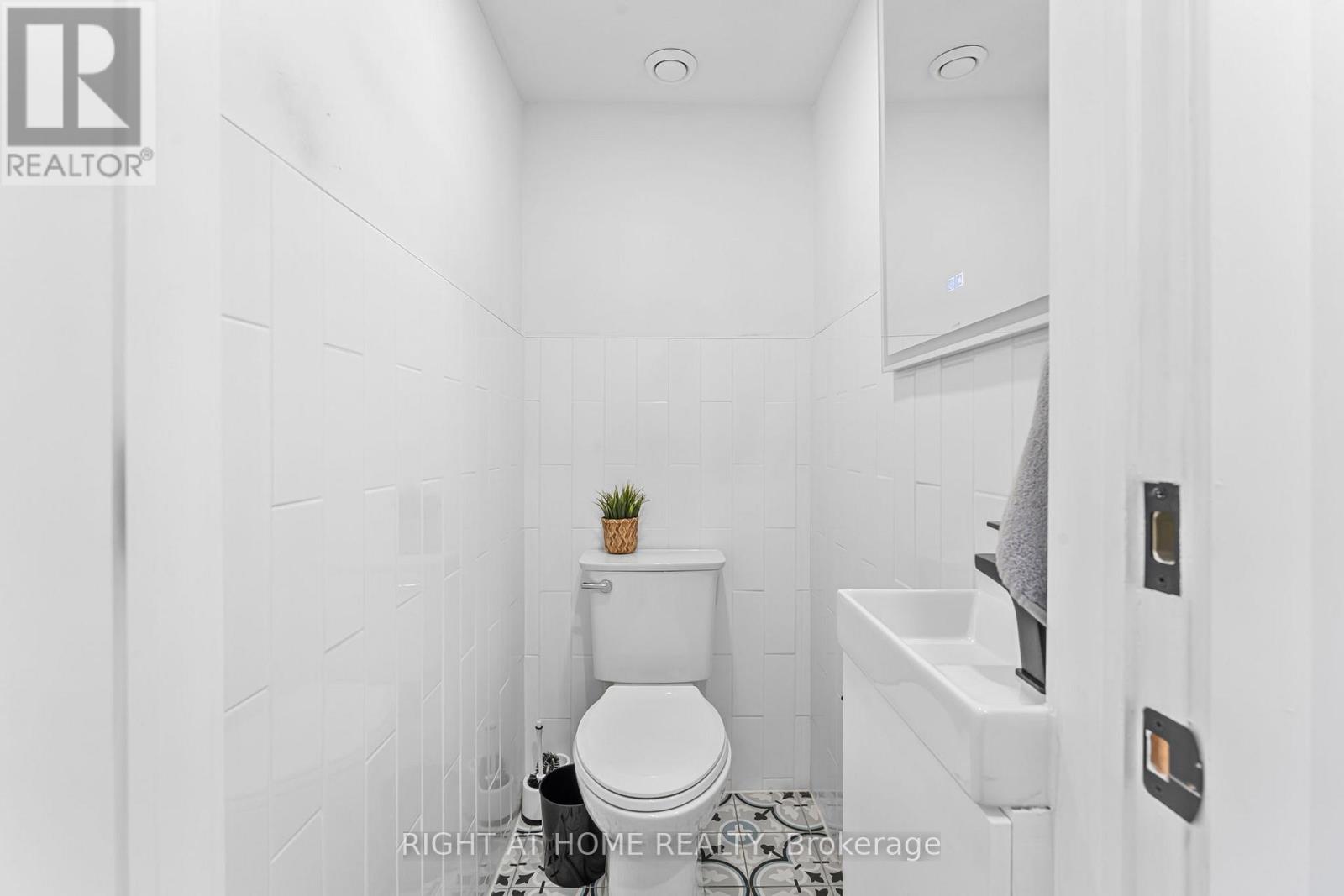 4872 Victoria Avenue, Niagara Falls, Ontario L2E 4C5 - Photo 12 - X13183348