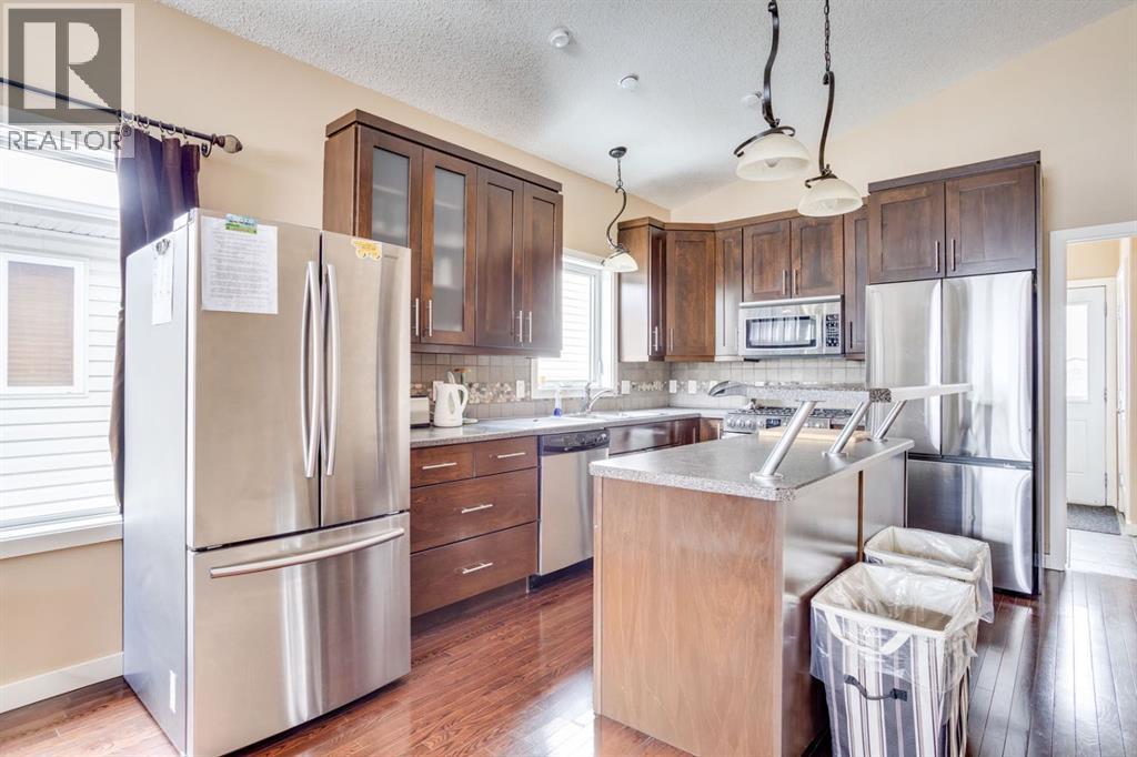 322 Plamondon Drive, Fort Mcmurray, Alberta  T9K 0B2 - Photo 12 - A2292996