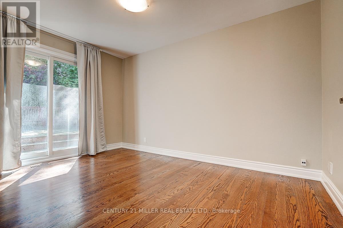 37 Dallington Drive, Toronto, Ontario  M2J 2G4 - Photo 26 - C13206274