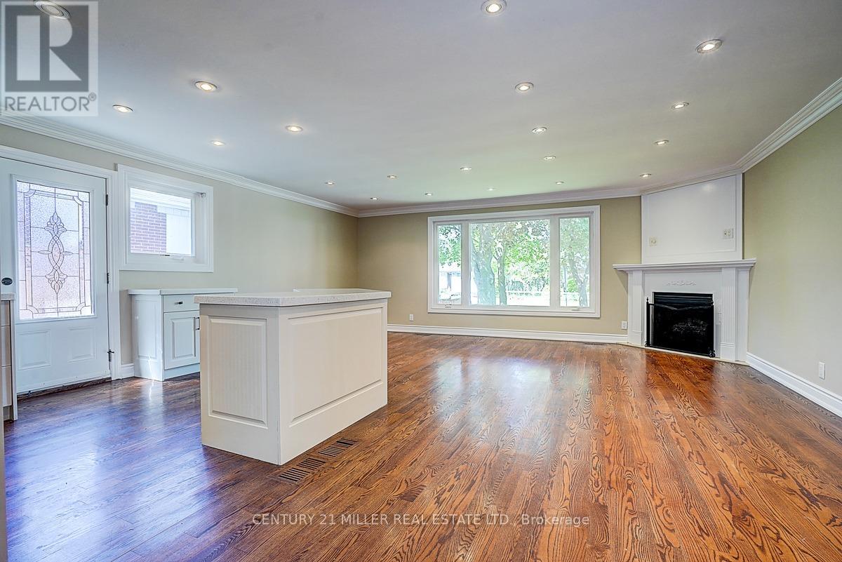 37 Dallington Drive, Toronto, Ontario  M2J 2G4 - Photo 9 - C13206274