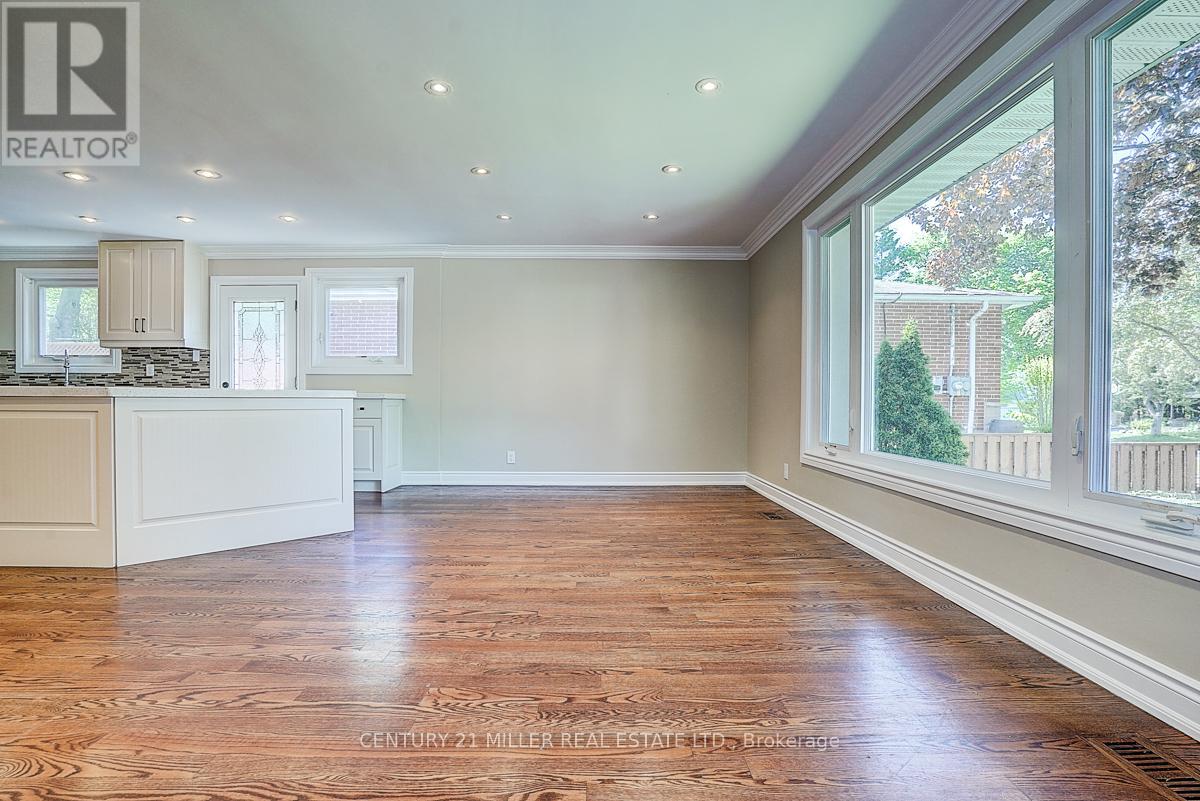 37 Dallington Drive, Toronto, Ontario  M2J 2G4 - Photo 16 - C13206354