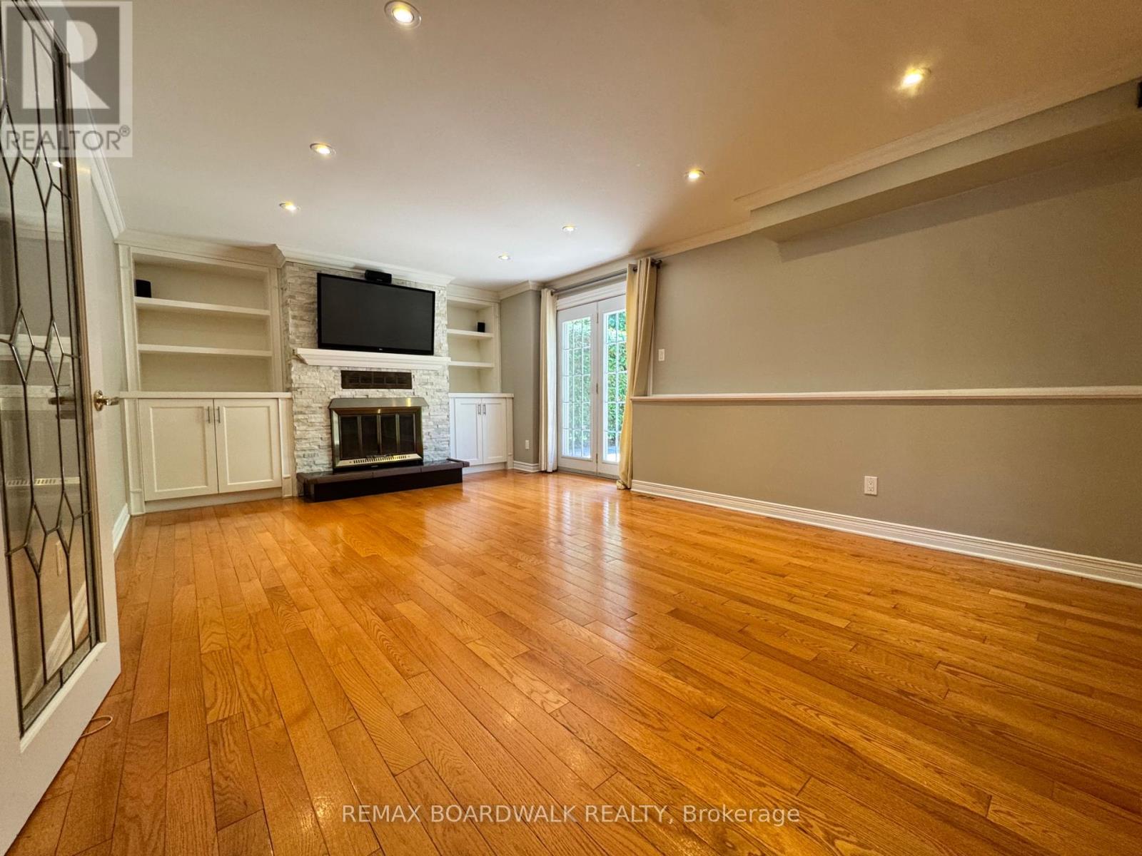 22 Bartley Crescent, Ottawa, Ontario  K2J 2J7 - Photo 4 - X13206304