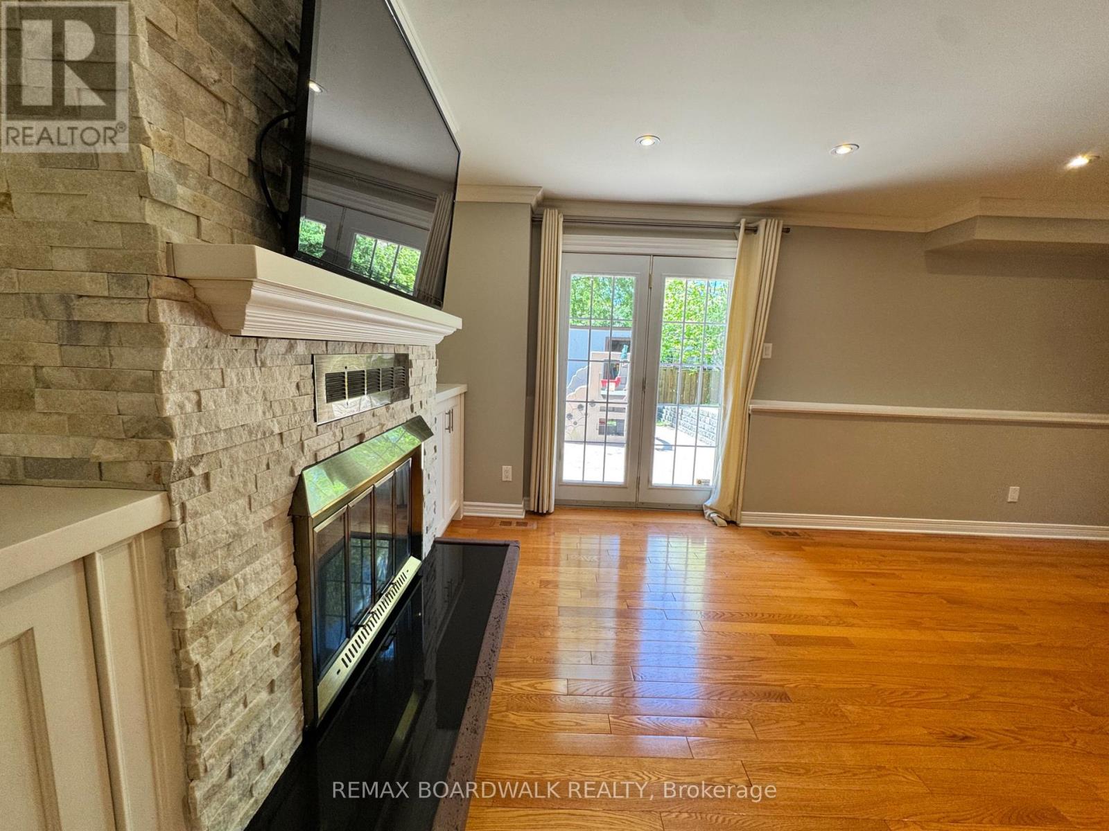22 Bartley Crescent, Ottawa, Ontario  K2J 2J7 - Photo 8 - X13206304