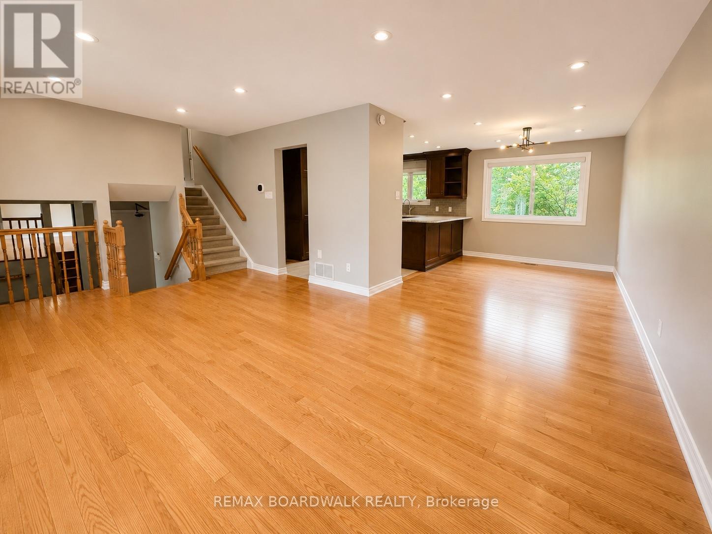 22 Bartley Crescent, Ottawa, Ontario  K2J 2J7 - Photo 9 - X13206304