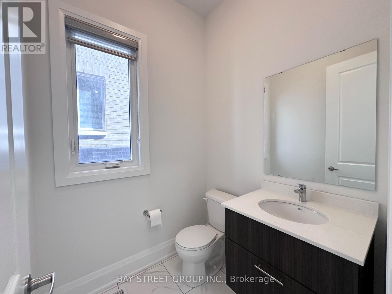 15 Backhouse Drive, Richmond Hill, Ontario  L4E 1M8 - Photo 14 - N13206332
