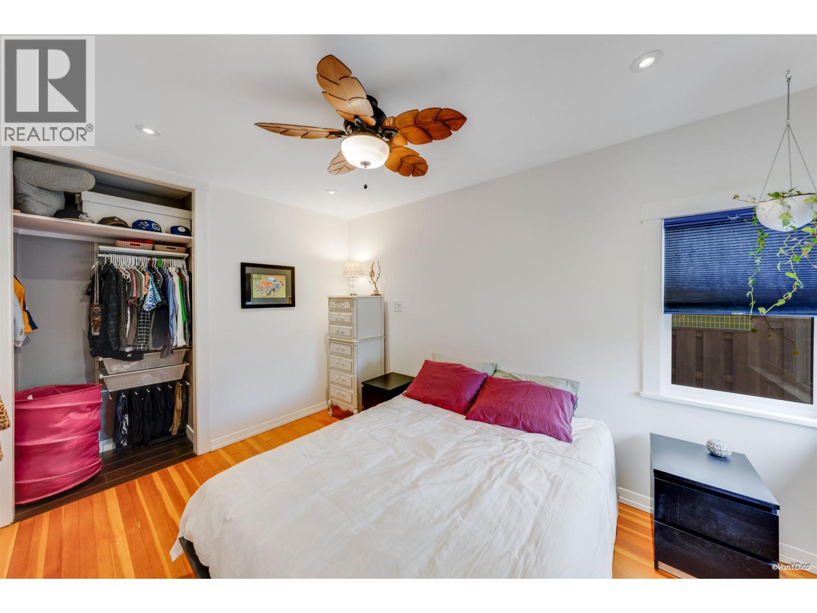 3726 Trinity Street, Burnaby, British Columbia  V5C 1N2 - Photo 14 - R3102451