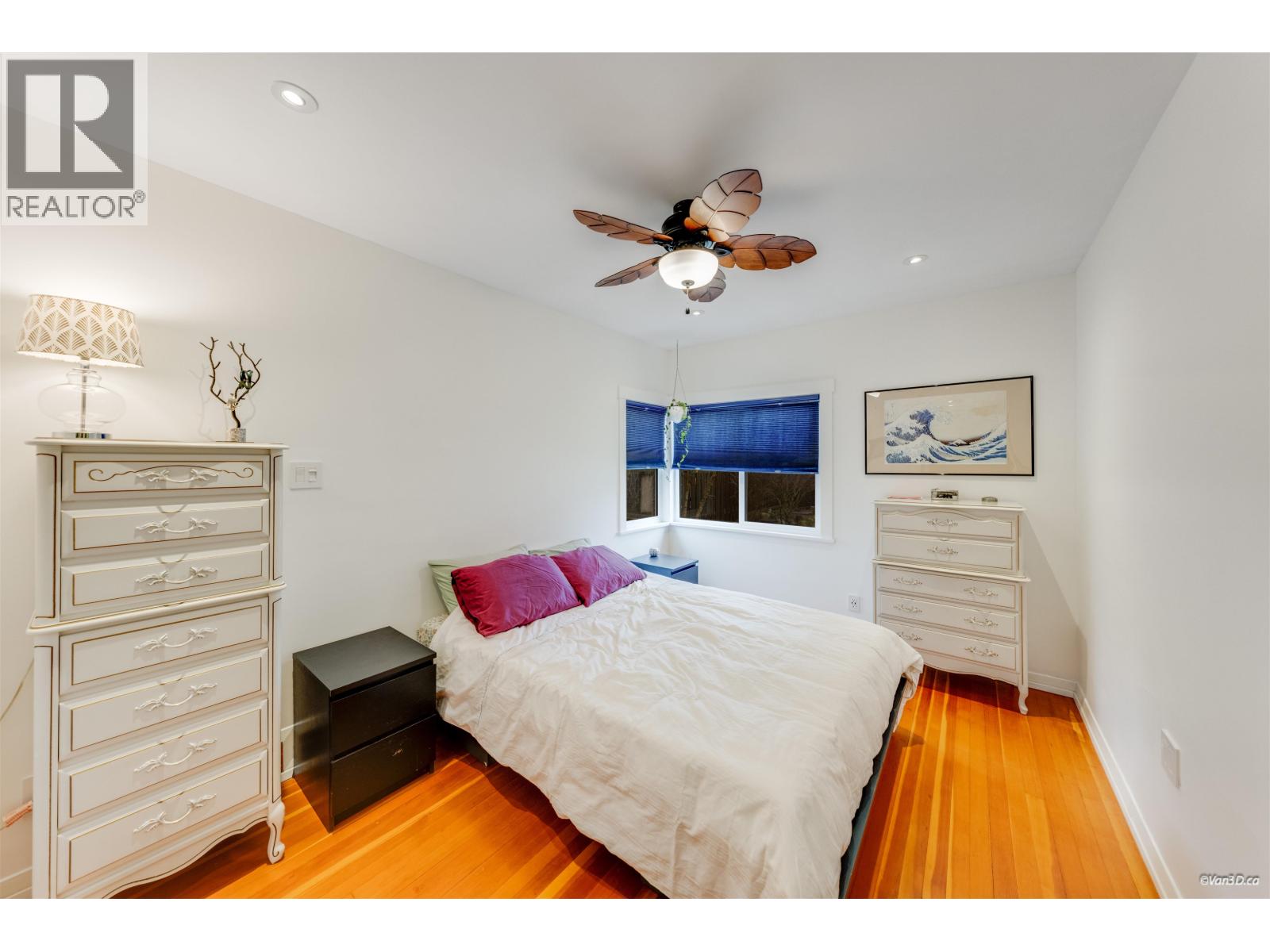 3726 Trinity Street, Burnaby, British Columbia  V5C 1N2 - Photo 13 - R3102451