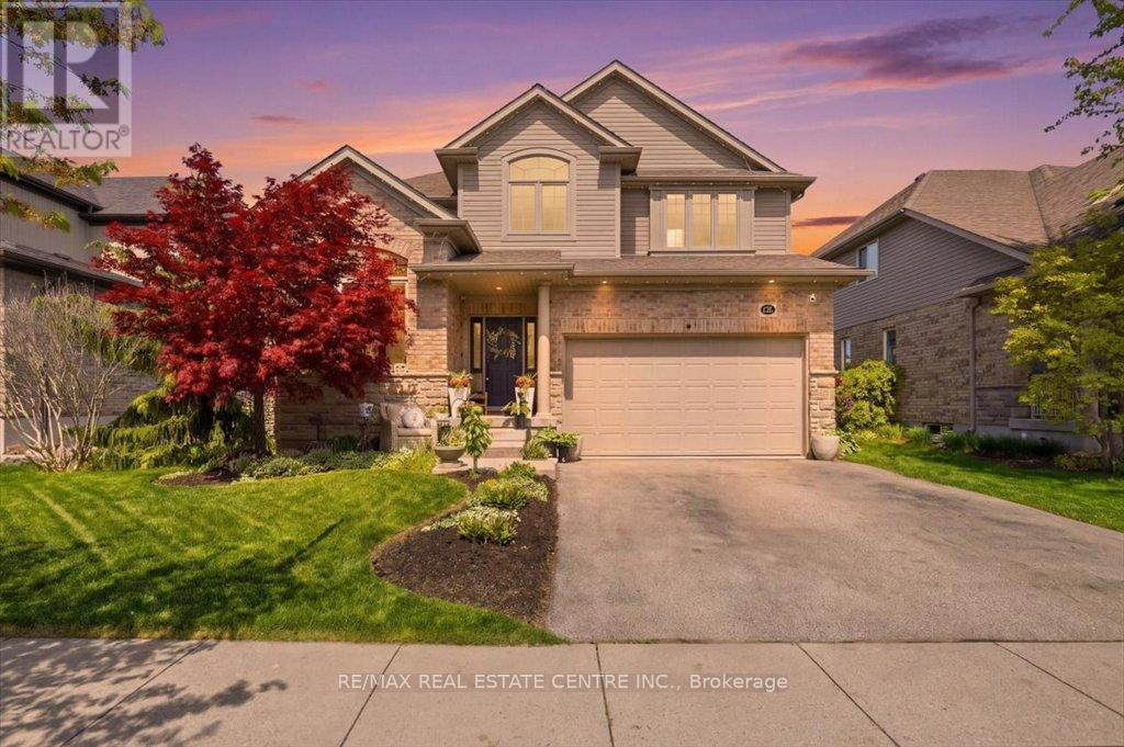 126 Goldschmidt Crescent, Wilmot, Ontario  N3A 4R6 - Photo 2 - X13206282