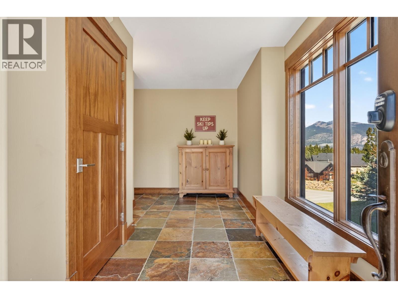 2598 Mountainview Crescent Unit# 24, Invermere, British Columbia  V0A 1K6 - Photo 11 - 10385713