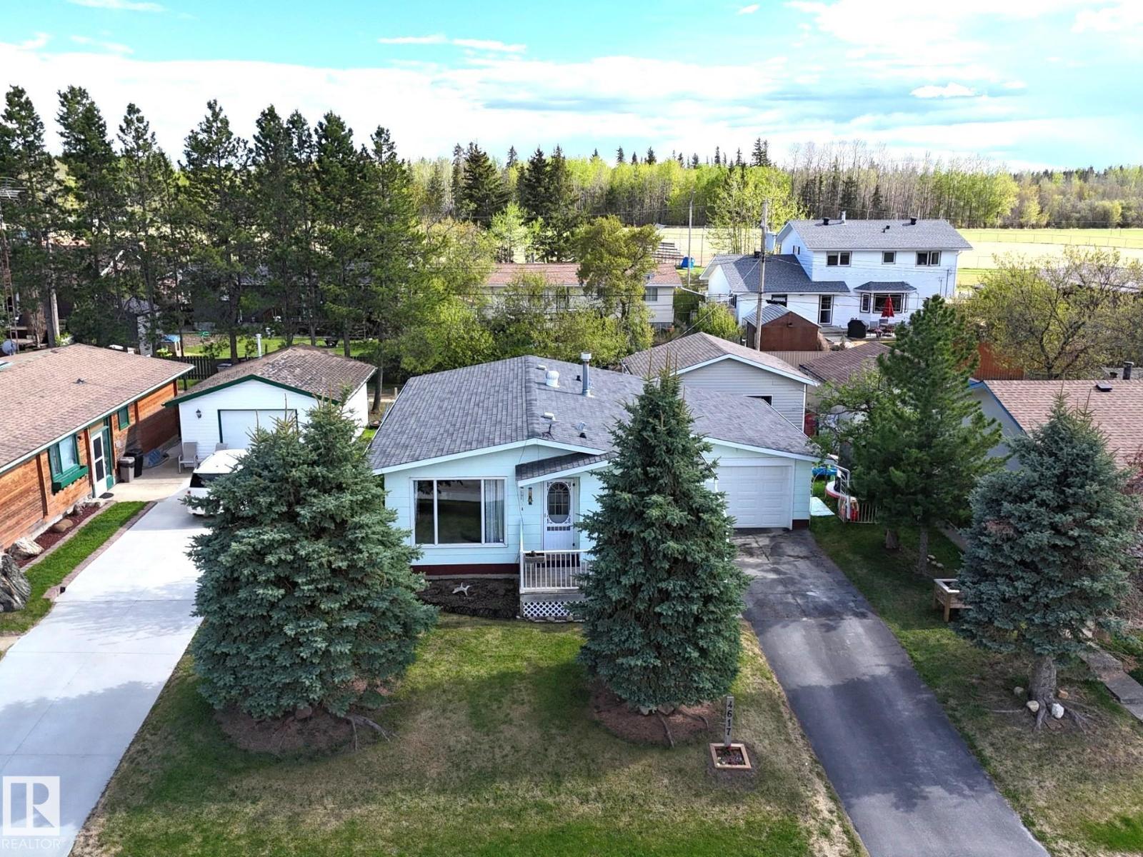 4617 47 AV, evansburg, Alberta