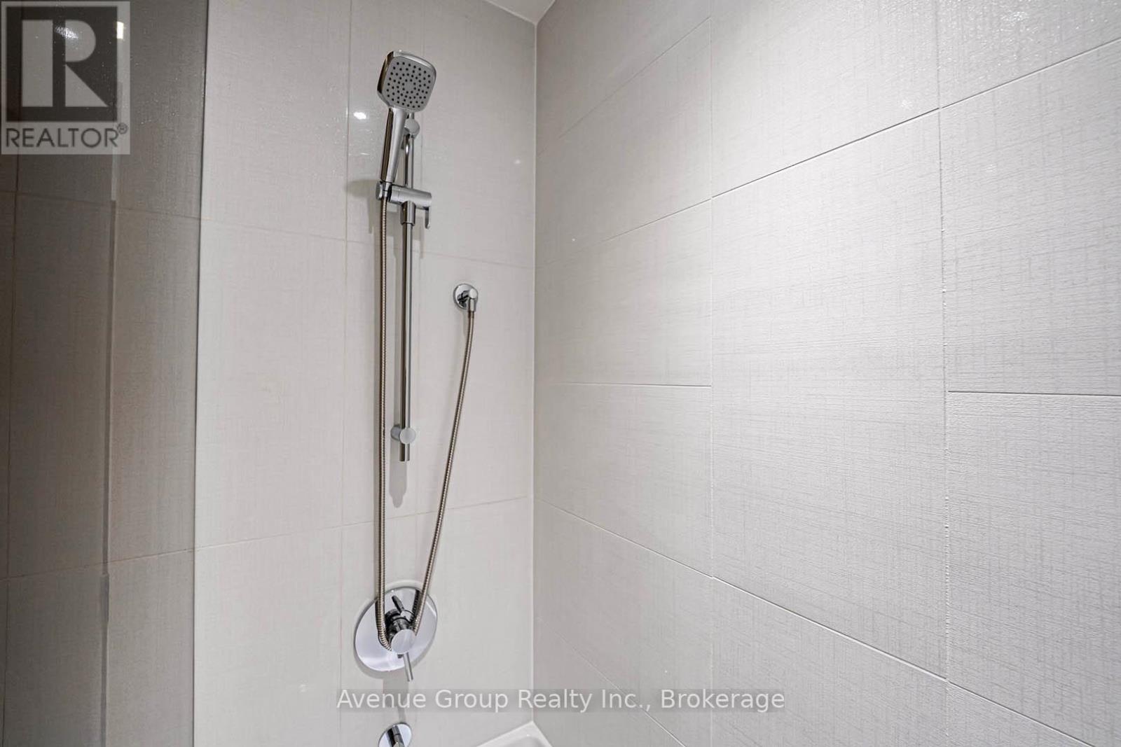 5503 - 11 Yorkville Avenue, Toronto, Ontario  M4W 0B7 - Photo 37 - C13202264