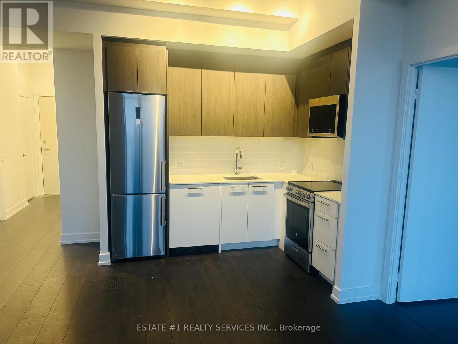 1201 - 215 Veterans Drive S, Brampton, Ontario  L7A 5L6 - Photo 4 - W13177326