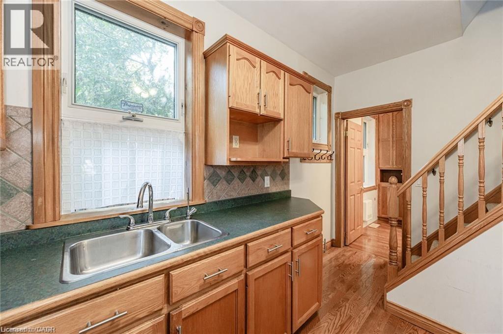 252 Beechwood Avenue, Hamilton, Ontario  L8L 2T1 - Photo 19 - 40834306
