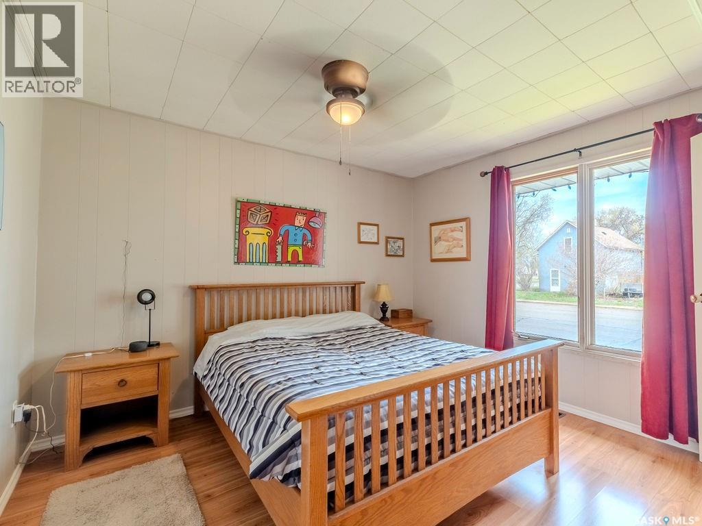 316 1st Street E, Delisle, Saskatchewan  S0L 0P0 - Photo 14 - SK037386