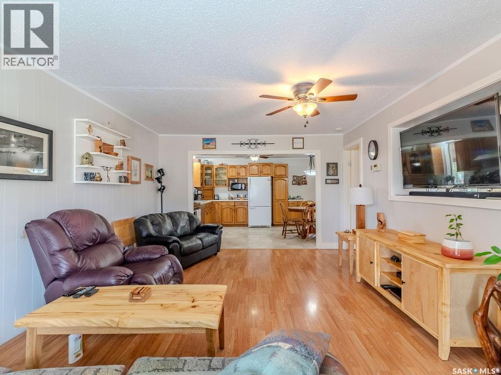 316 1st Street E, Delisle, Saskatchewan  S0L 0P0 - Photo 5 - SK037386