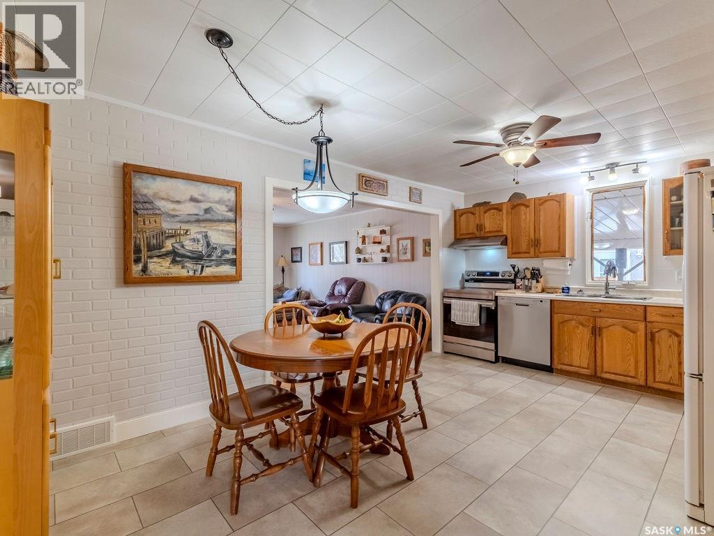 316 1st Street E, Delisle, Saskatchewan  S0L 0P0 - Photo 7 - SK037386