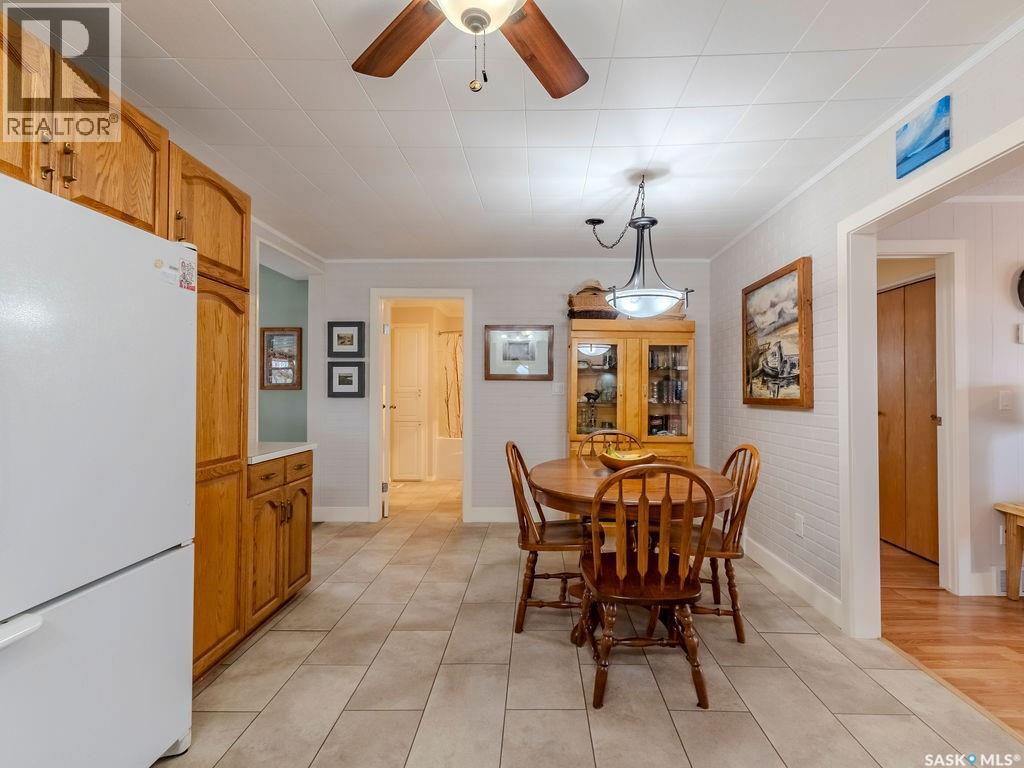 316 1st Street E, Delisle, Saskatchewan  S0L 0P0 - Photo 9 - SK037386