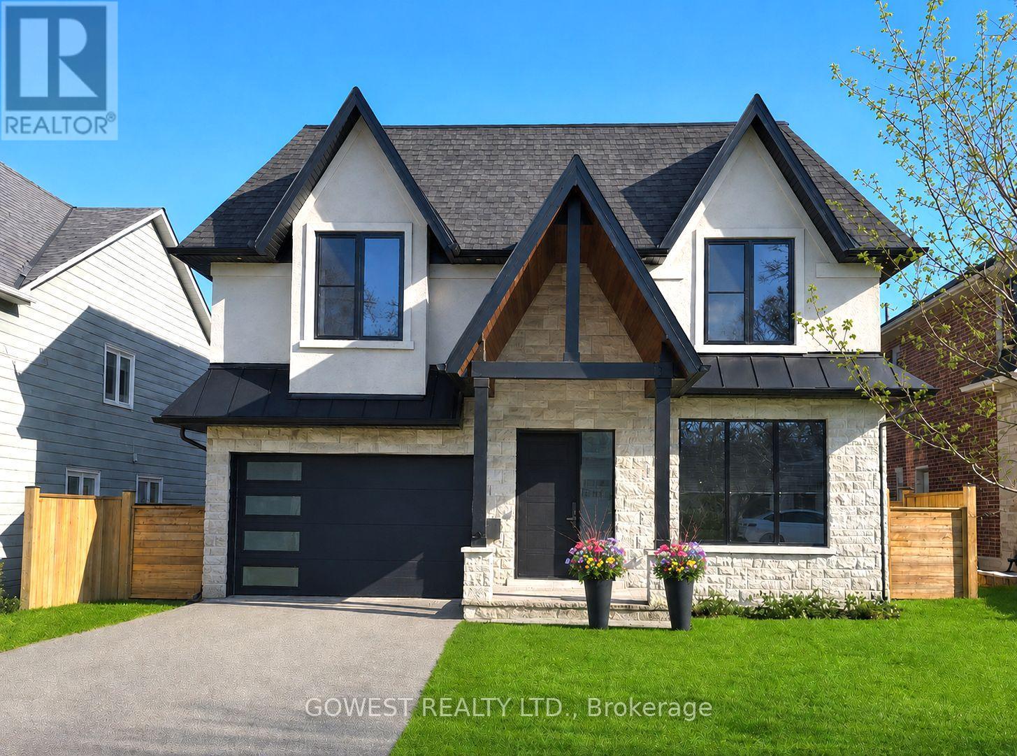 402 NIAR AVENUE, Mississauga, Ontario