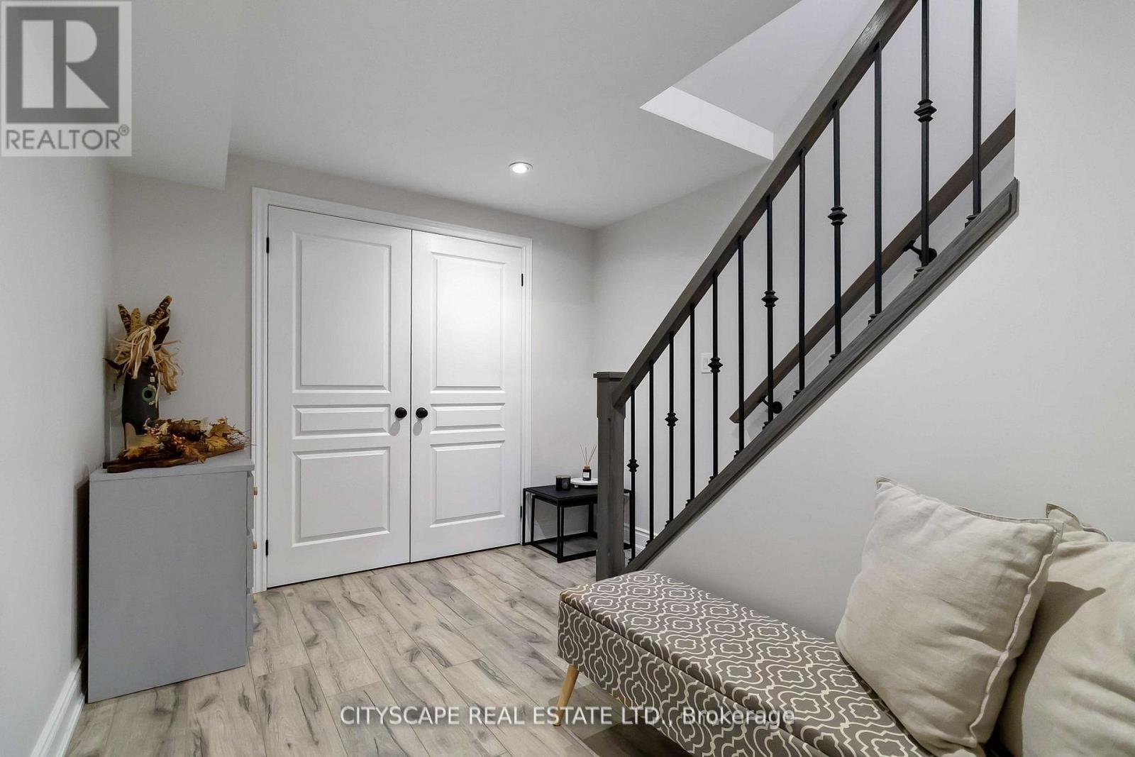 4269 Vivaldi Road, Burlington, Ontario  L7M 0N4 - Photo 28 - W13085532