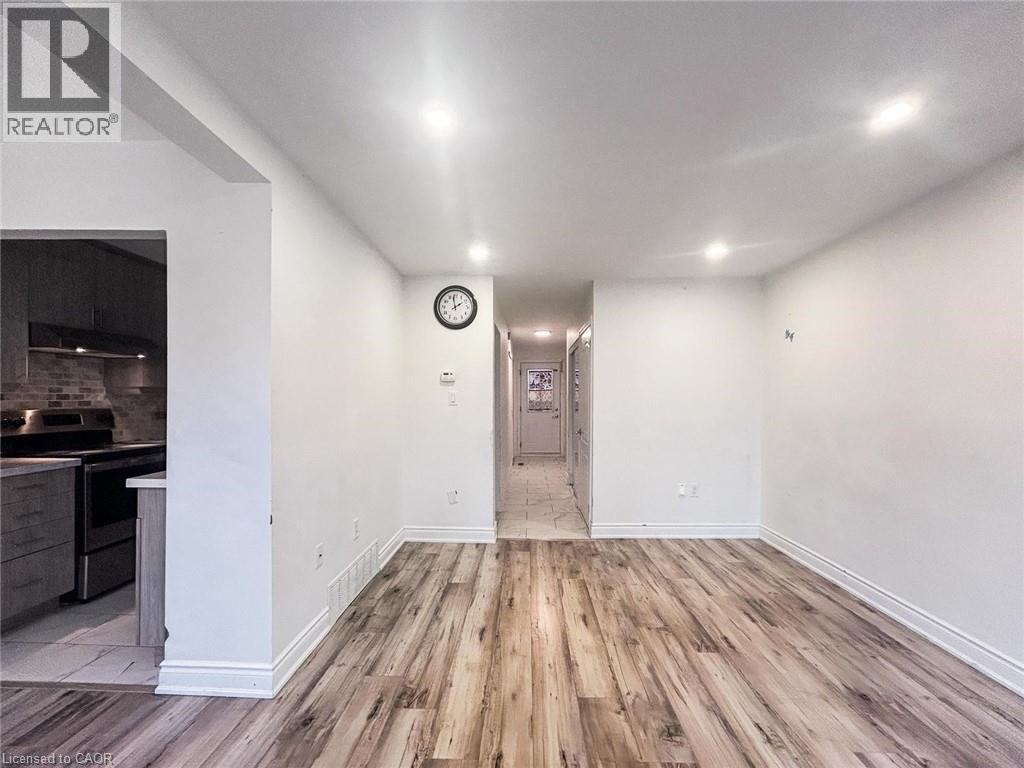 100 Quigley Road Unit# 143, Hamilton, Ontario  L8K 6J1 - Photo 8 - 40821146