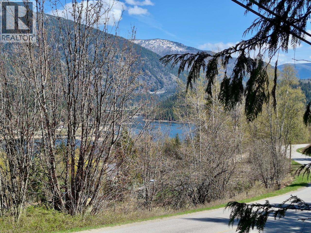 3297 Vindusky Road, Nelson, British Columbia  V1L 6X7 - Photo 17 - 10385170