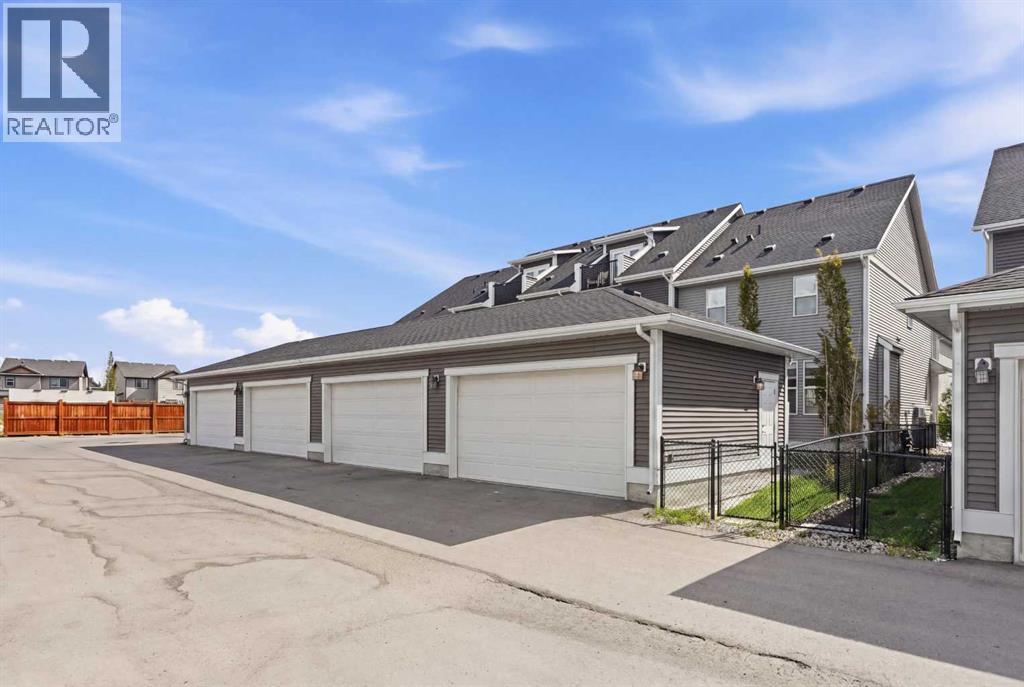 144 South Point Court SW, Airdrie, Alberta  T4B 4K9 - Photo 40 - A2314984
