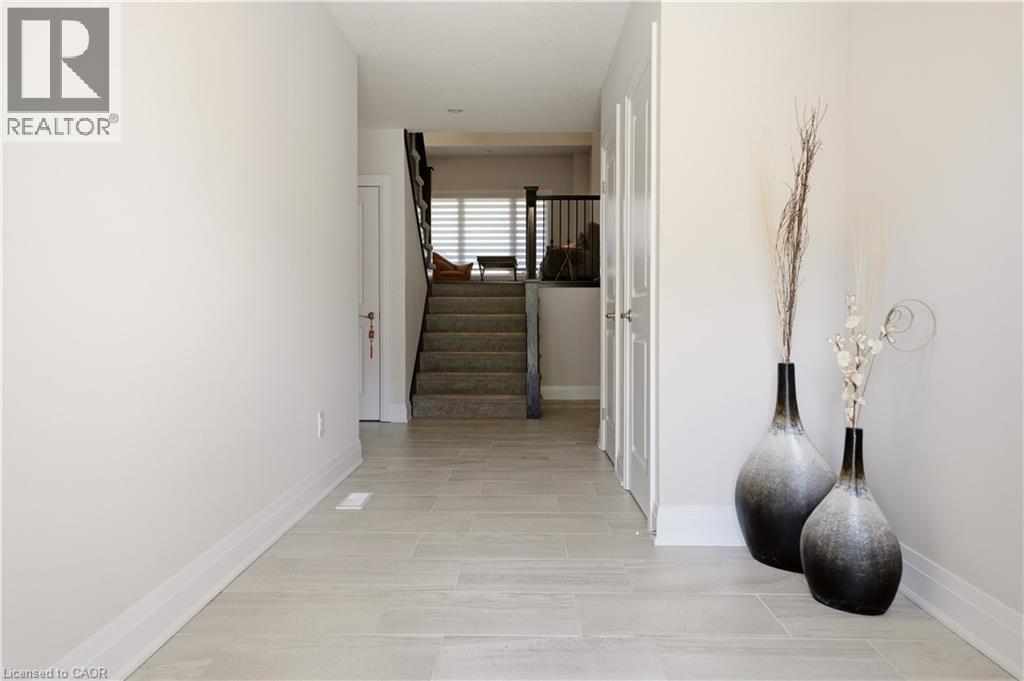 271 Grey Silo Road Unit# 28, Waterloo, Ontario  N2K 0E9 - Photo 4 - 40834034