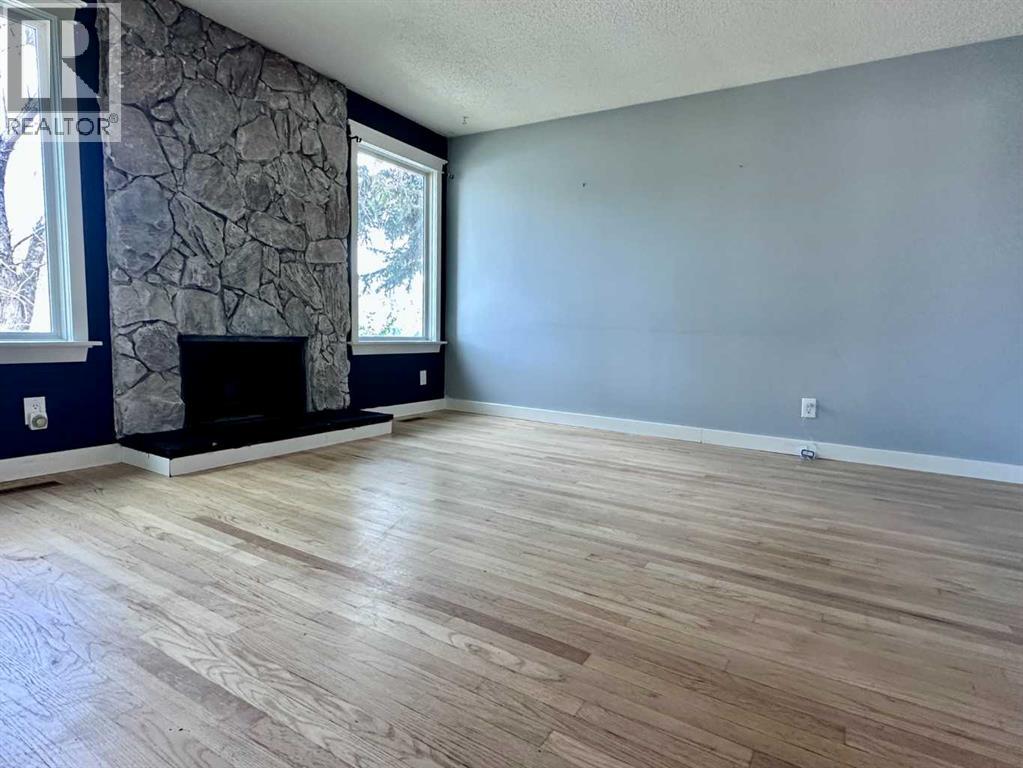 3116 51 Street SW, Calgary, Alberta  T3E 6R4 - Photo 5 - A2310719