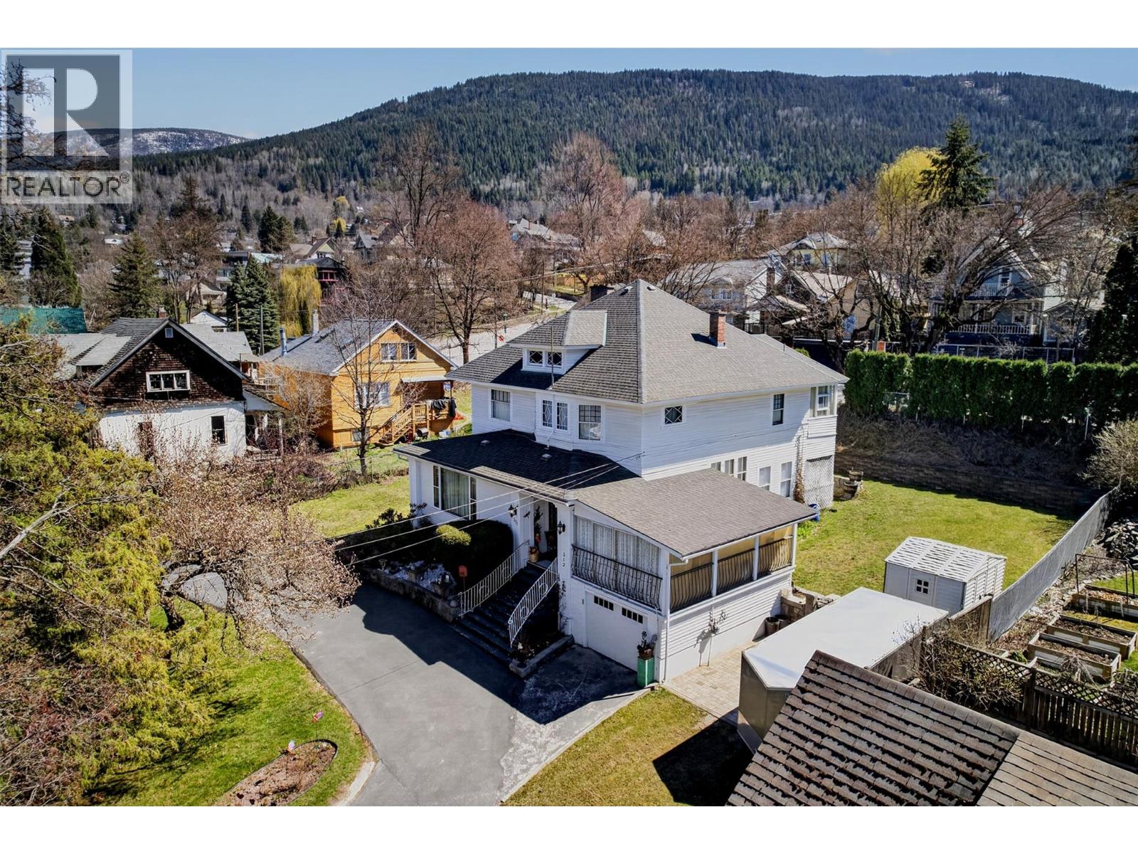 312 Latimer Street, Nelson, British Columbia  V1L 4T6 - Photo 48 - 10383141