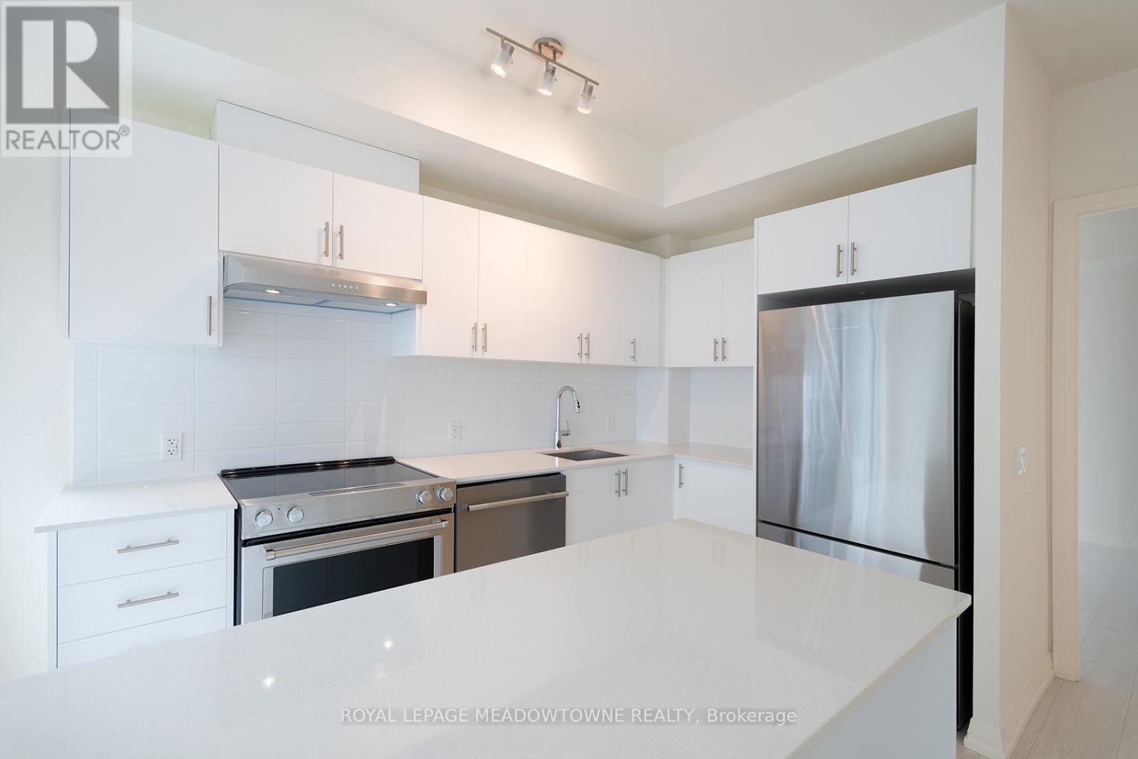 1811 - 27 Korda Gate, Vaughan, Ontario  L4K 0P6 - Photo 10 - N13206382